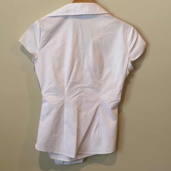 NWOT New York & Co white blouse - Picture 6 of 6